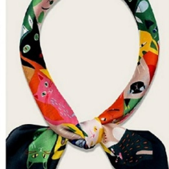 Faux Silk Scarf (Satin scarf w/floral print in bandana size 27 X 27 inches) - Picture 2 of 2